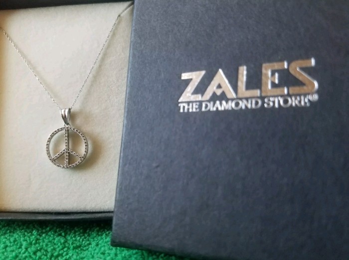 full sized images for necklaces pendants 1 6ctw diamond zales box